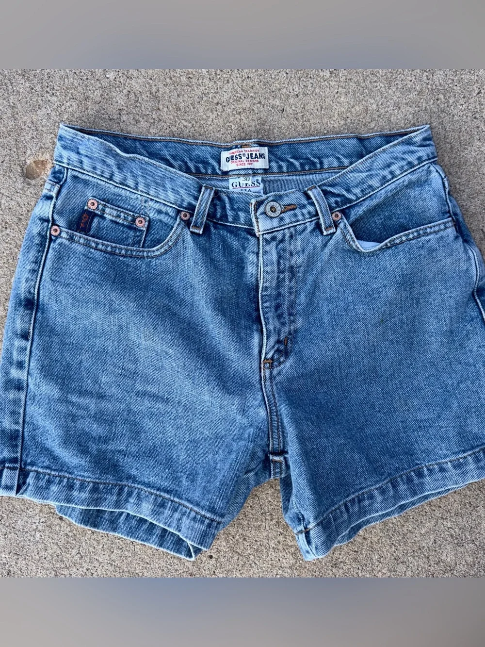 Vtg 90s Guess Jeans Denim Shorts Mid Rise Size 30 Blue Wash Cotton Made USA Fab